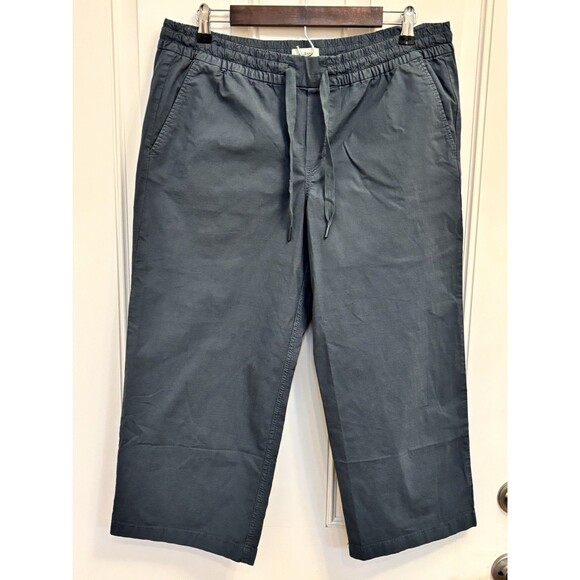 L.L. BEAN STRETCH RIPSTOP PULL ON GRAY PANTS wide LEG WOMENS LARGE Crop - Picture 1 of 10